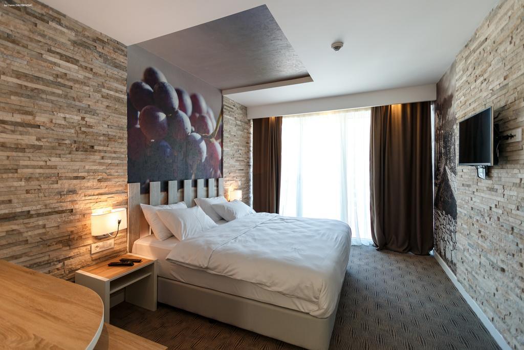 Hotel Nar 트레빈예 객실 사진